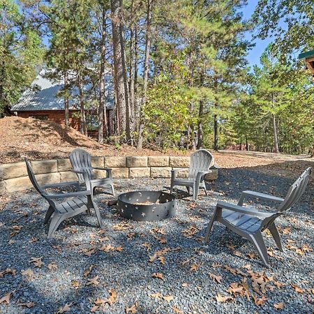 Stylish Cabin By Beavers Bend Hot Tub And Fire Pit Broken Bow Eksteriør bilde