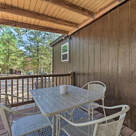 Stylish Cabin By Beavers Bend Hot Tub And Fire Pit Broken Bow Eksteriør bilde